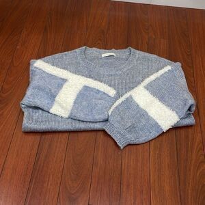 Macy Mccoy Australia Blue & White Fuzzy Cotton Blend Slouchy Sweater - O/S